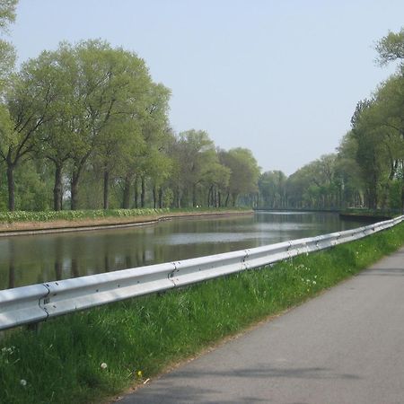 Logies Lily Lägenhet Oudenburg Exteriör bild