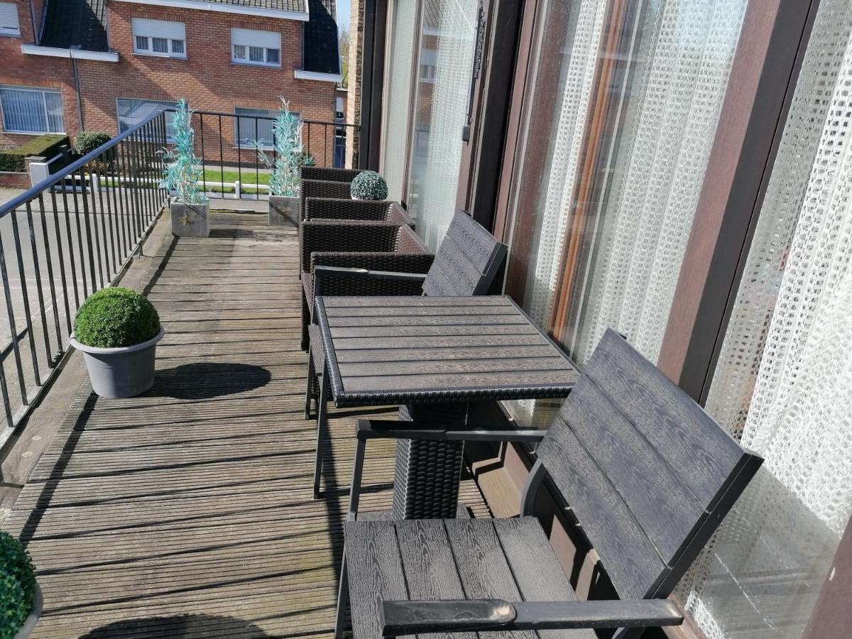 Logies Lily Lägenhet Oudenburg Exteriör bild